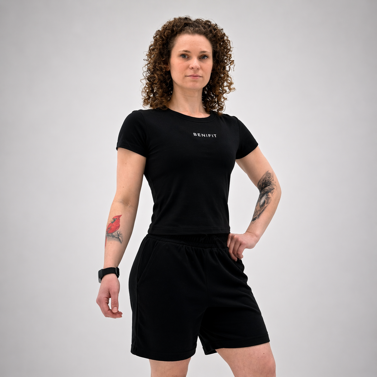 Women’s Baby Tee – Fitted Essential